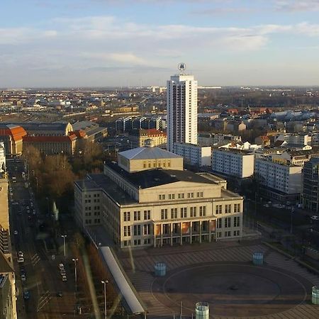 Petersweitblick-Bayerischer Bahnhof Leipzig Exterior foto